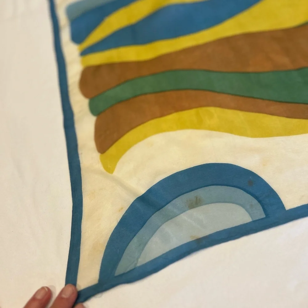 Mid Century Funky Vintage Scraf
